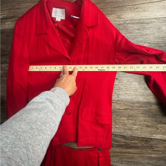 Express Red Blazer Tailored Suit Jacket and Skirt Size 9/10 - Picture 3 of 9